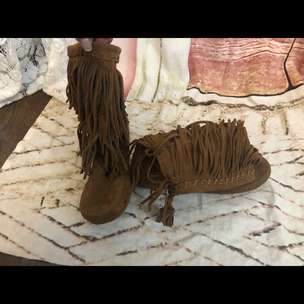 Minnetonka Fringe Boots